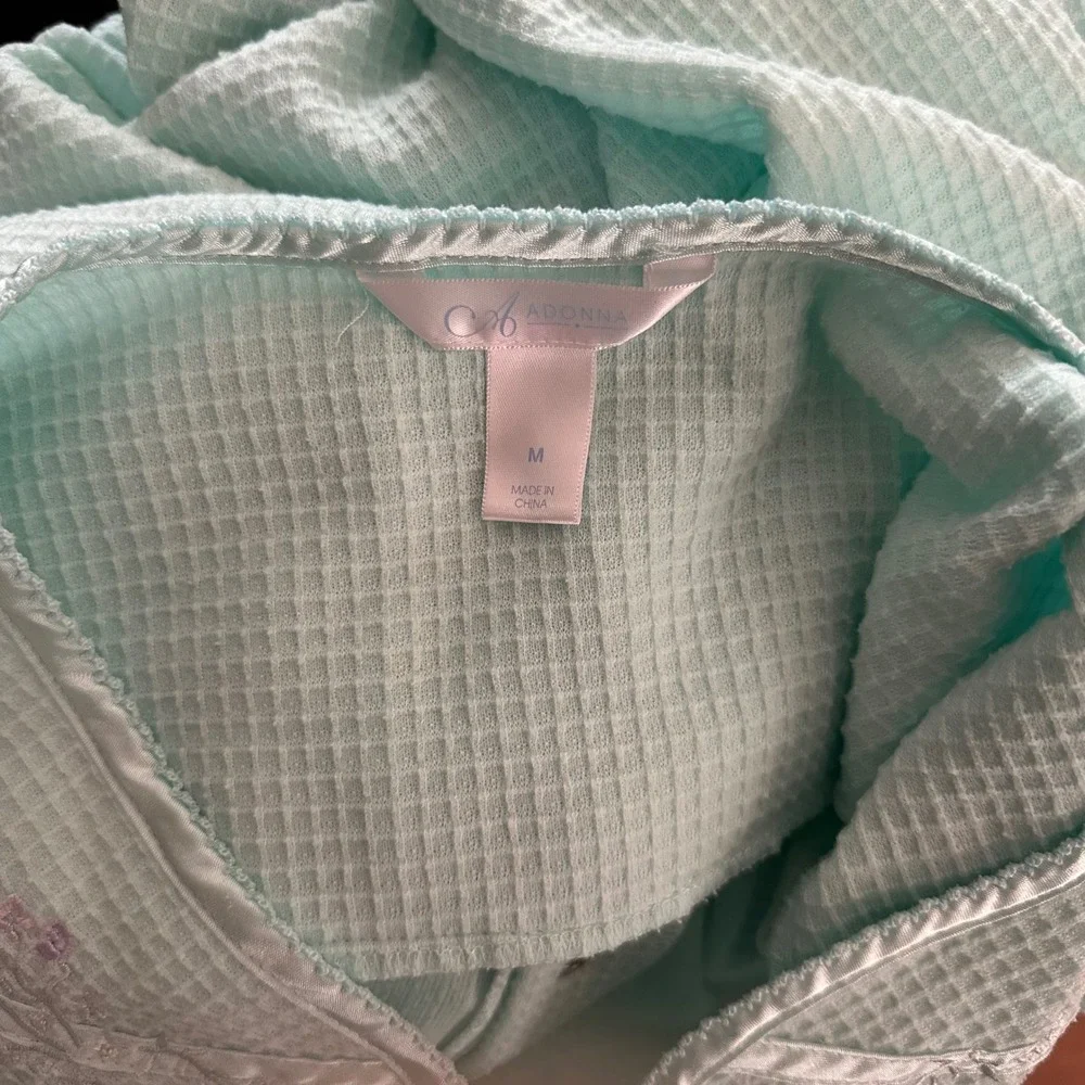 ADONNA Waffle Knit Robe Medium Mint Green Button Front‎ Lounge Housecoat